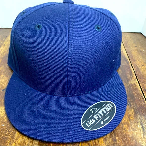 Lids Fitted Blue 7.5 - Picture 1 of 5